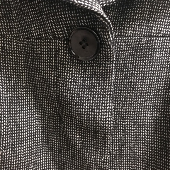 ZARA | Button Up Jacket - Picture 4 of 5